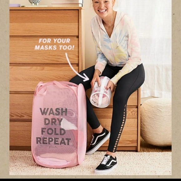 NEW VICTORIA'S SECRET PINK COLLAPSIBLE LAUNDRY BASKET & INTIMATES BAGS H… - Picture 2 of 8